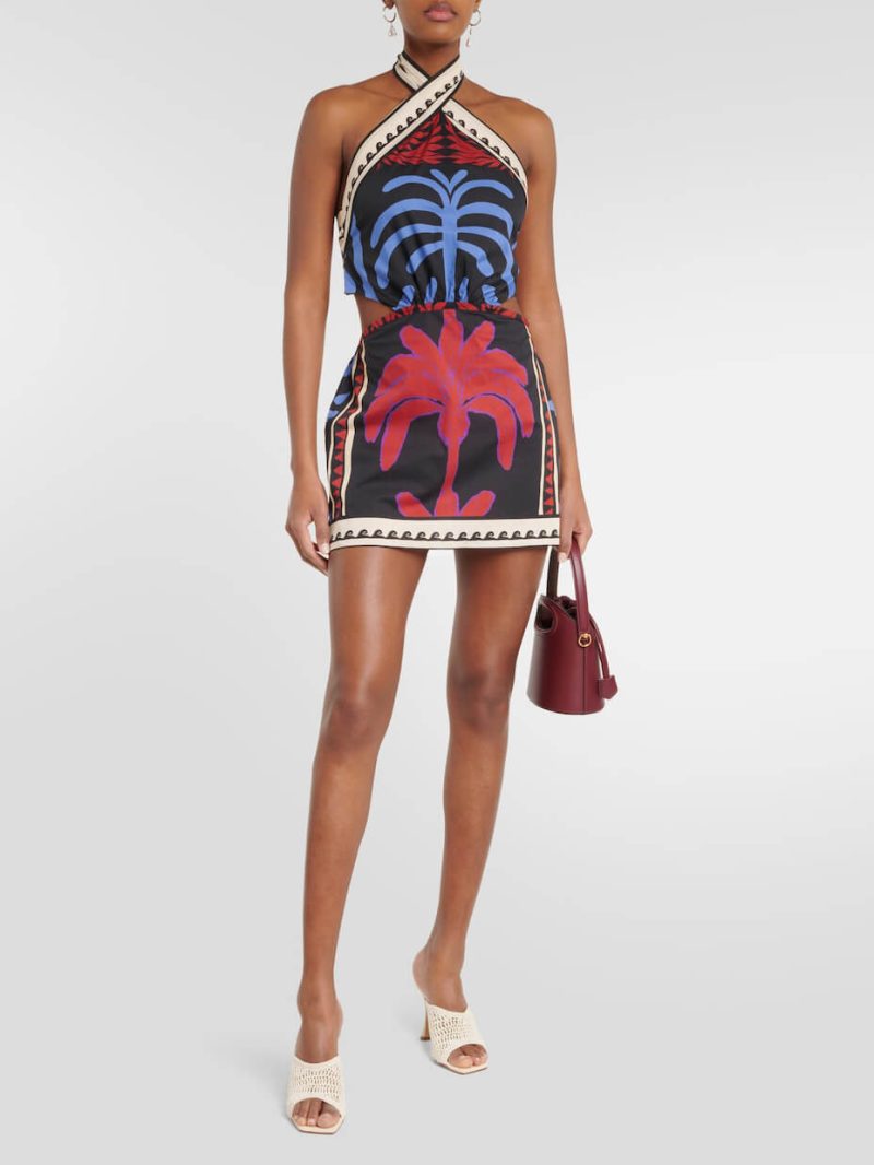 Summer Vacation Halter Dress Positioning Print - Image 2
