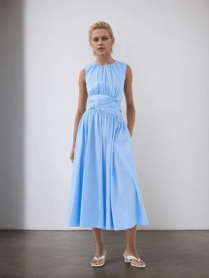 Elegant Blue Round Neck Pleated Swing Dress
