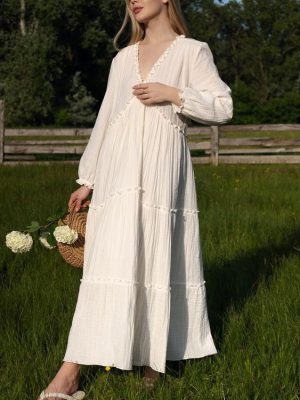 Women’s White Cotton Chambray V-Neck Dress