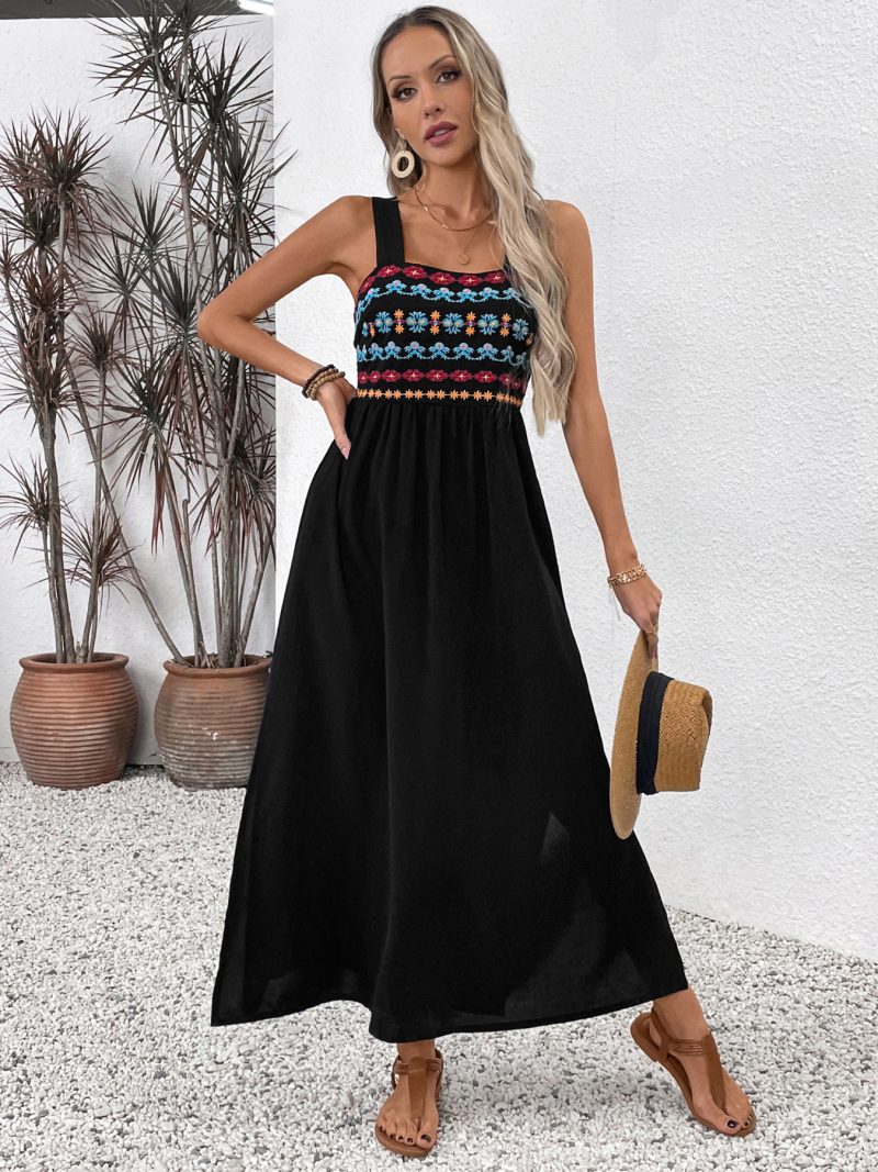 Summer Spaghetti Strap Maxi Dress with Ethnic Embroidery - Image 3