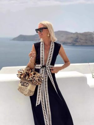 Alluring Plunge Neck Lace-Up Vacation Dress