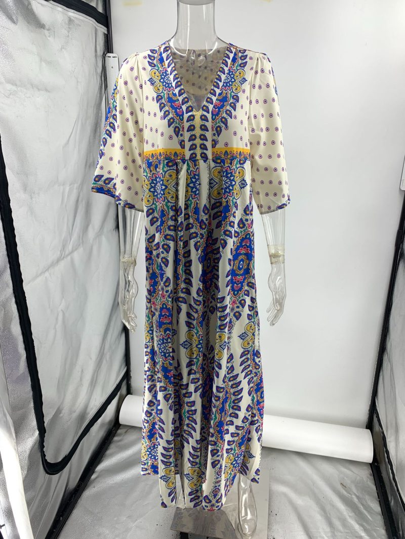 Vibrant Summer Plus Size Printed Maxi Dress - Image 3