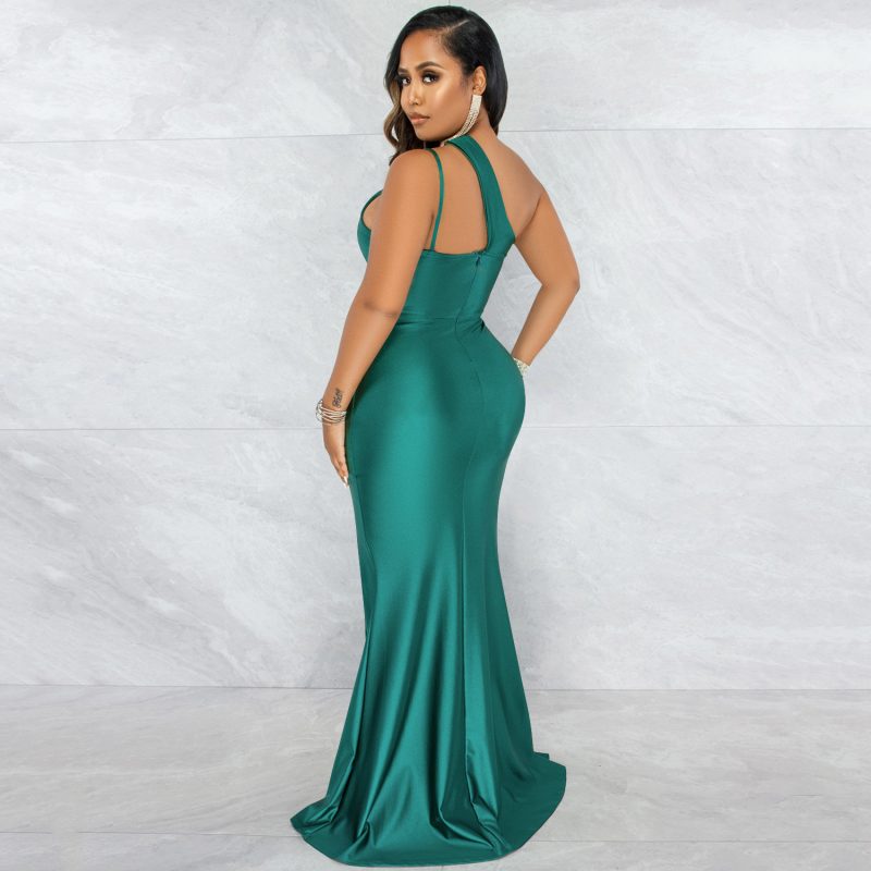 Solid Color One Shoulder Split Sleeveless Dress - Image 2