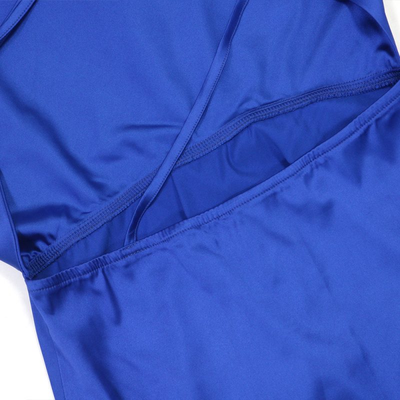 Stunning Plunge Backless Maxi with Slit - Image 4