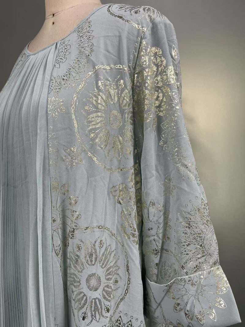 Fashionable Muslim Pleated Robe Dress Set with Scarf - Image 4