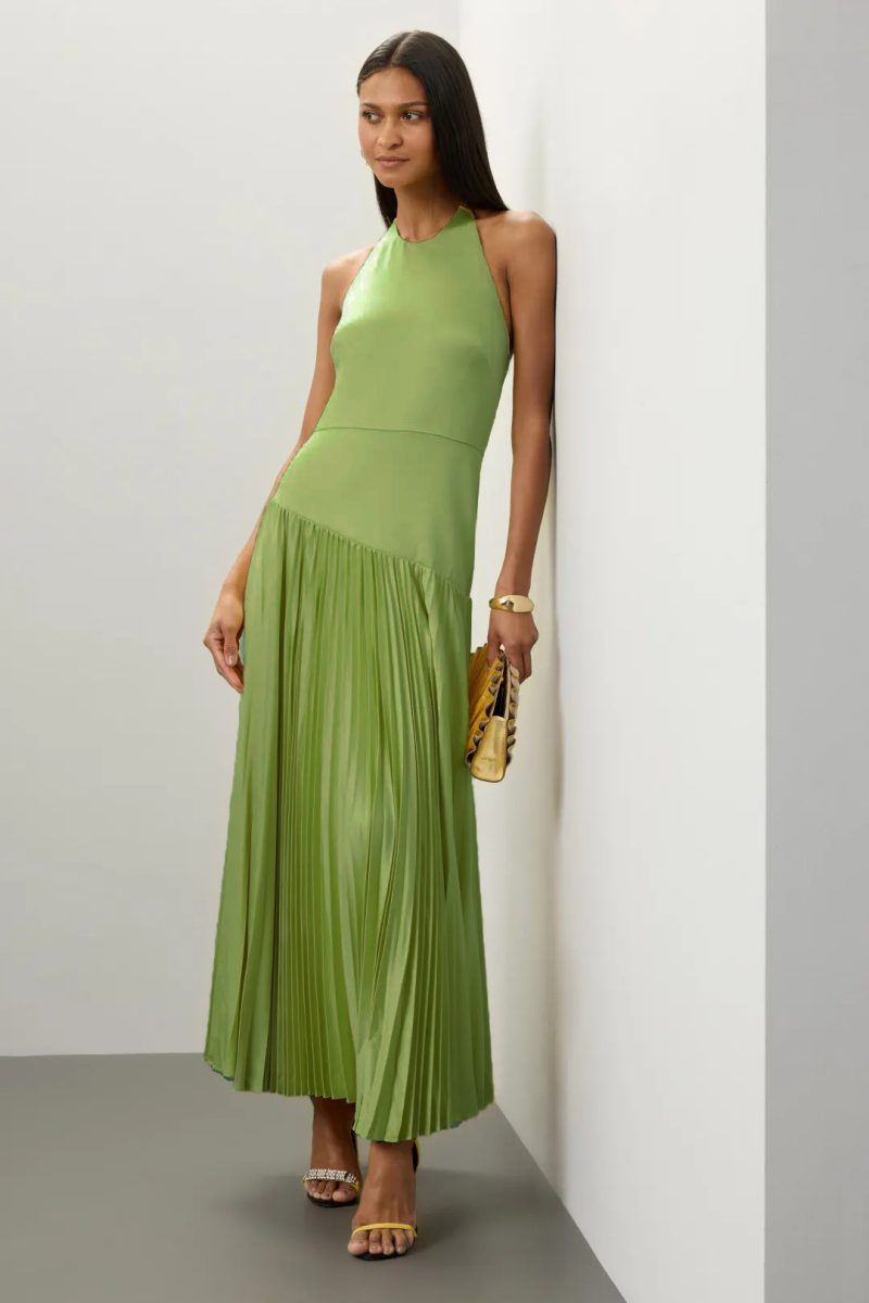 Lightweight Summer Pleated Halter Dress Women - Image 4