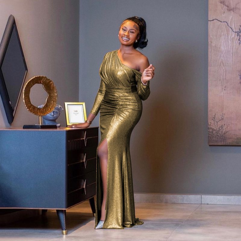 Elegant One Shoulder Diagonal Collar Formal Maxi Dress