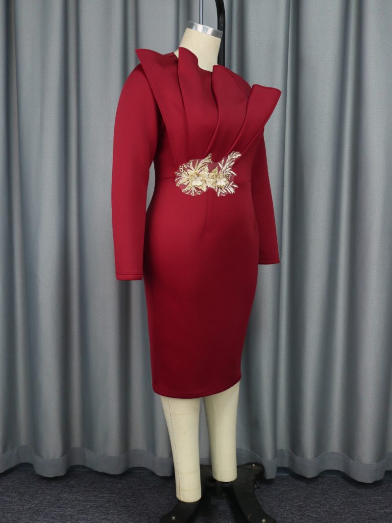 Women’s Embroidered Long Sleeve Midi Evening Dress - Image 2