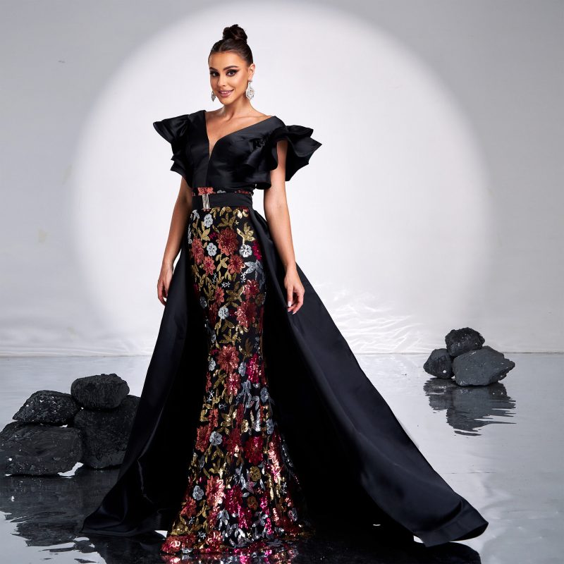 Sequined V-Neck Fishtail Sheath Evening Dress - Image 4