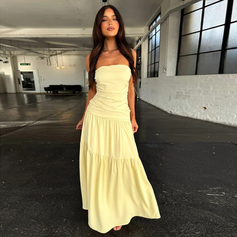 Women’s Sexy Backless Tube Top Pleated Dress - Image 2