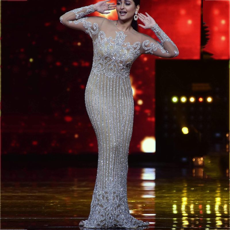 Elegant Bronzing Long Sleeve Women’s Maxi Ball Gown - Image 2