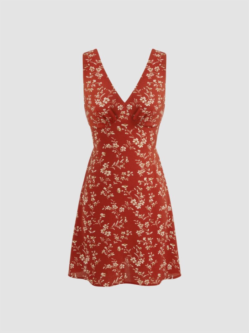 Elegant V-Neck Textured Floral Dress Women - Image 3