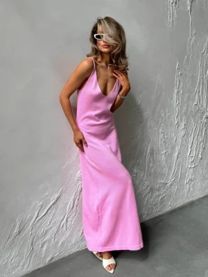 Elegant Knitted Backless Maxi Dress