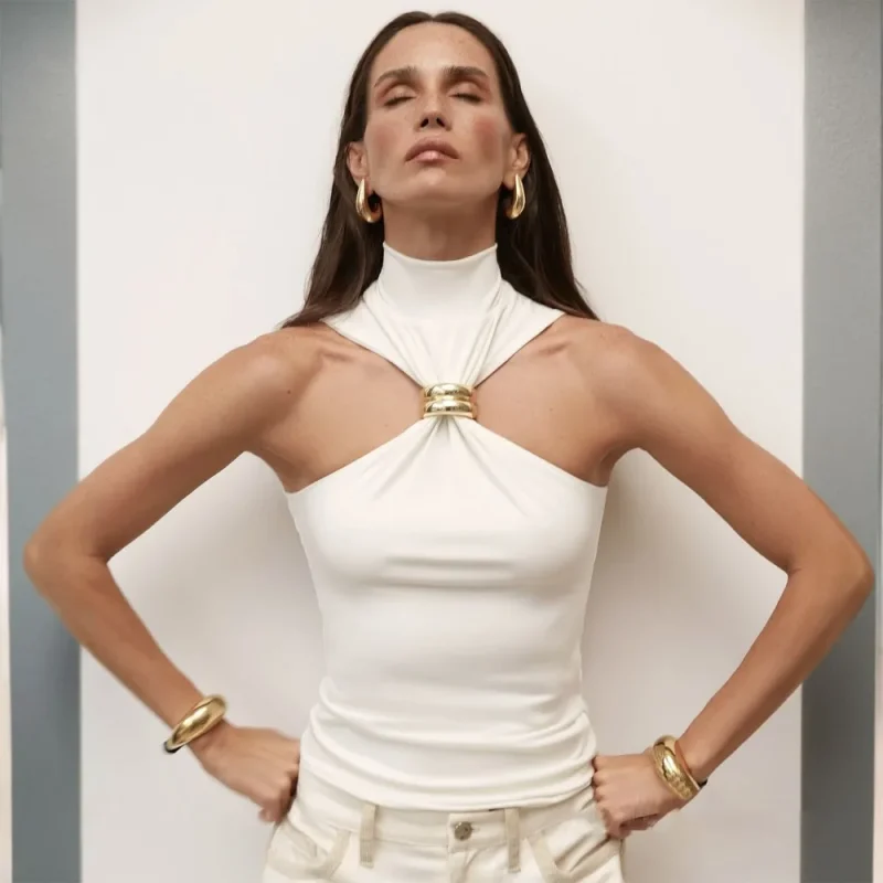 Summer Off-Shoulder Metal Ring Crop Top