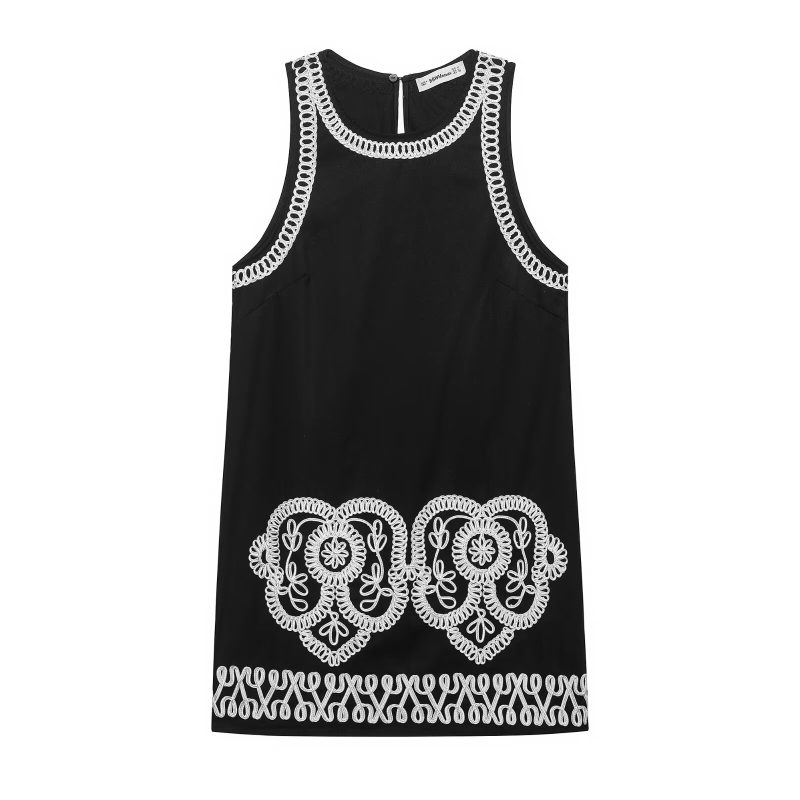 Summer Round Neck Sleeveless Embroidered Casual Dress - Image 3