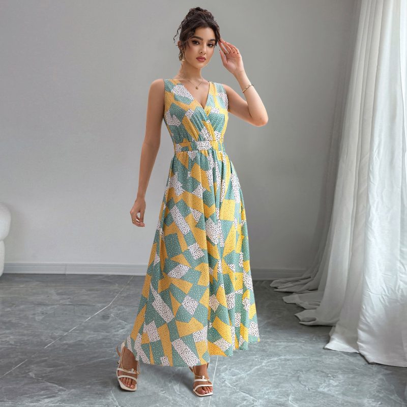 Elegant V Neck Sleeveless Waist Slimming Dress - Image 3