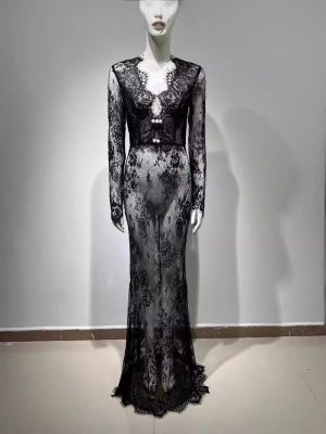 Women’s Black V-Neck Lace Slim Evening Dress