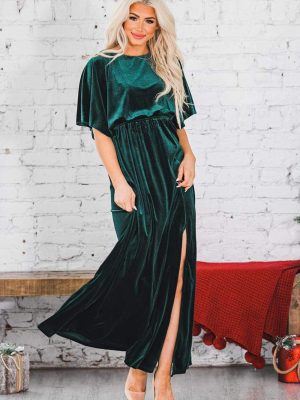 Elegant Women’s Velvet High Slit Evening Dress