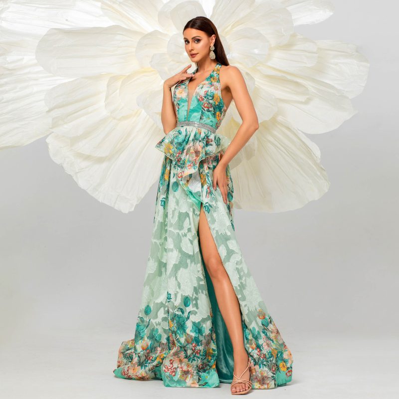 Sleeveless V-Neck Halter Floor Length Evening Dress - Image 3