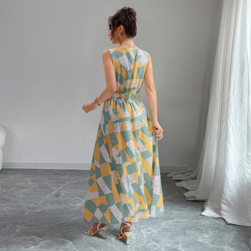 Elegant V Neck Sleeveless Waist Slimming Dress - Image 4