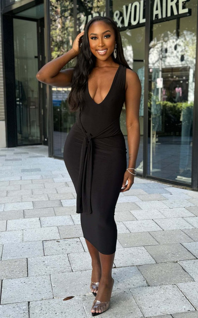 Women’s V Neck Solid Color Maxi Dress - Image 2