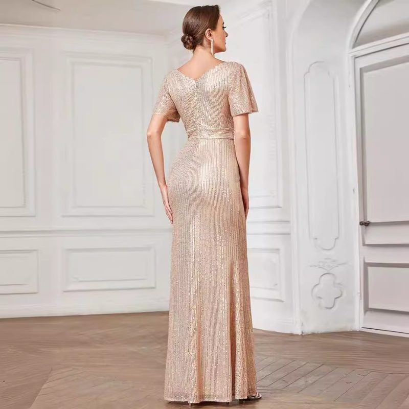 Elegant V-Neck Sequin Evening Dress with Split - Image 3