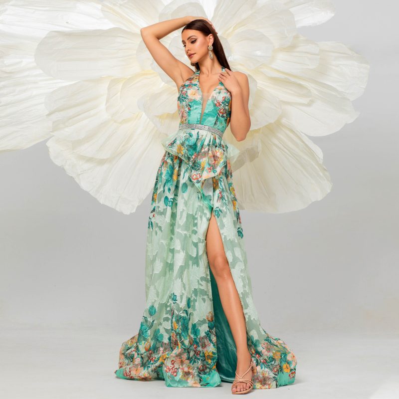 Sleeveless V-Neck Halter Floor Length Evening Dress - Image 4