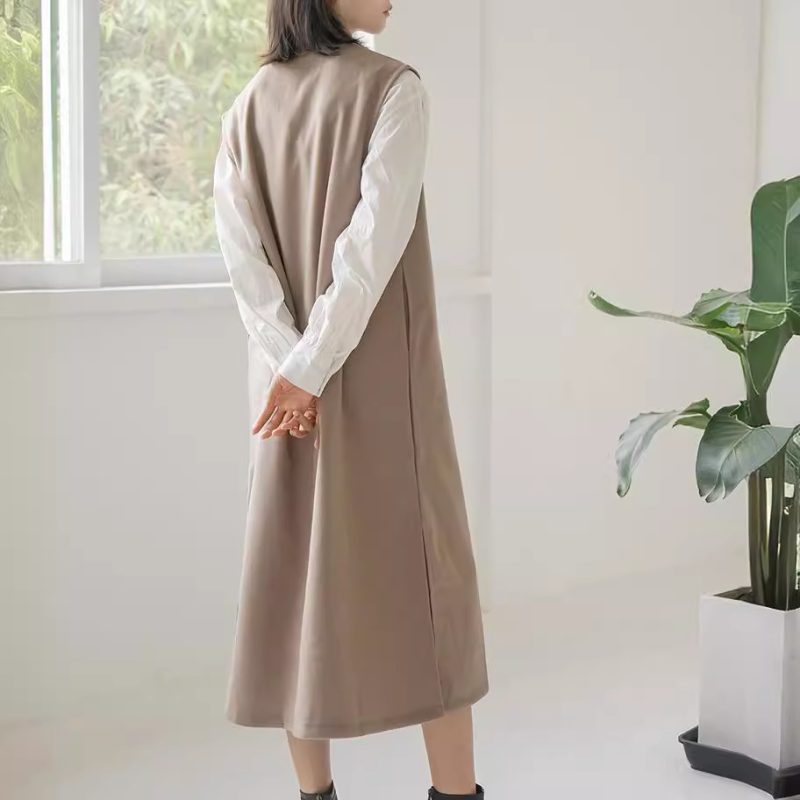 Women’s Autumn Winter Wool V-Neck Sleeveless Coat - Image 2