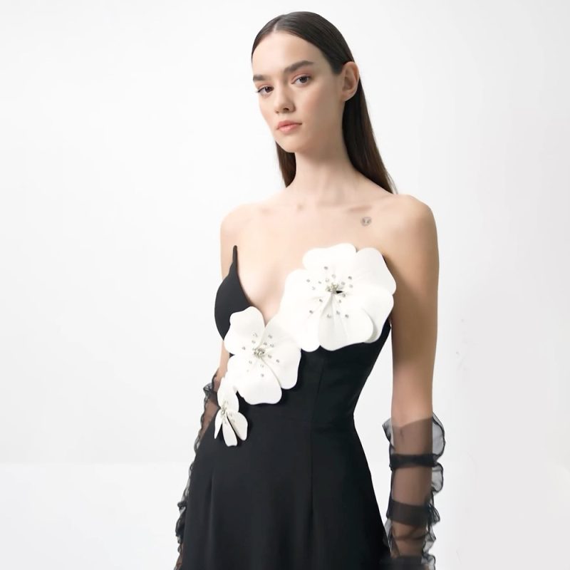 Spring Summer Black Floral Off-Shoulder Tube Dress - Image 4