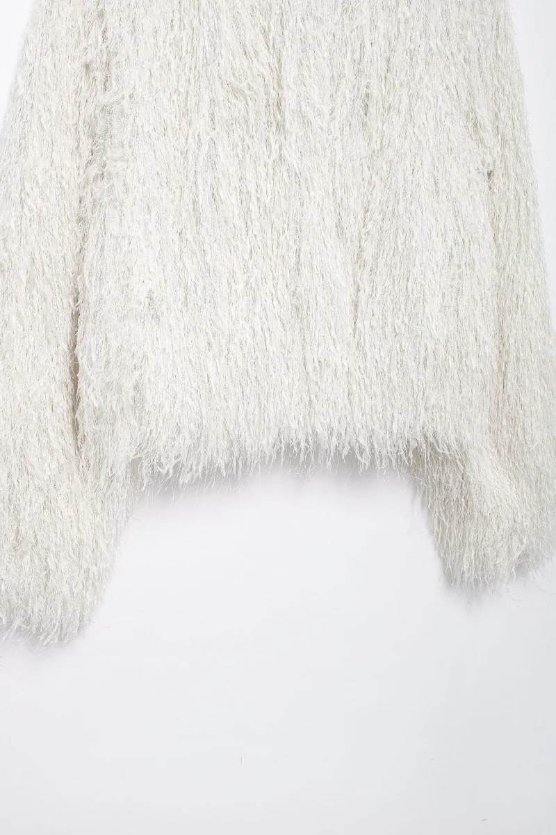 Women’s Faux Fur Cropped Coat - Image 6