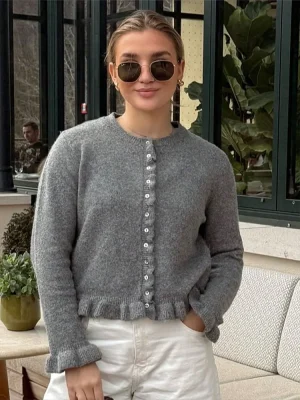 Women’s Knitted Cardigan