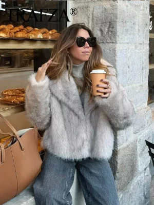 Women’s Elegant Faux Fur Coat