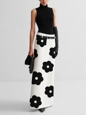 Women’s Black & White Floral Print Maxi Skirt