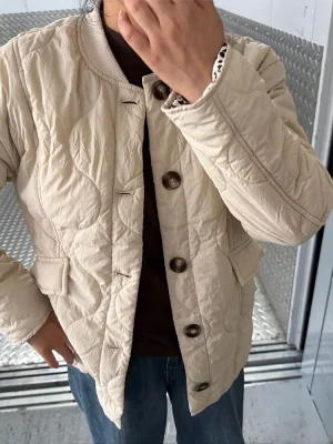 Women Quilted Single Breasted Coat