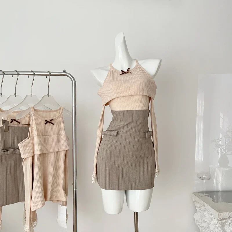 Elegant White Off-Shoulder Slim Fit Knit Set - Image 2
