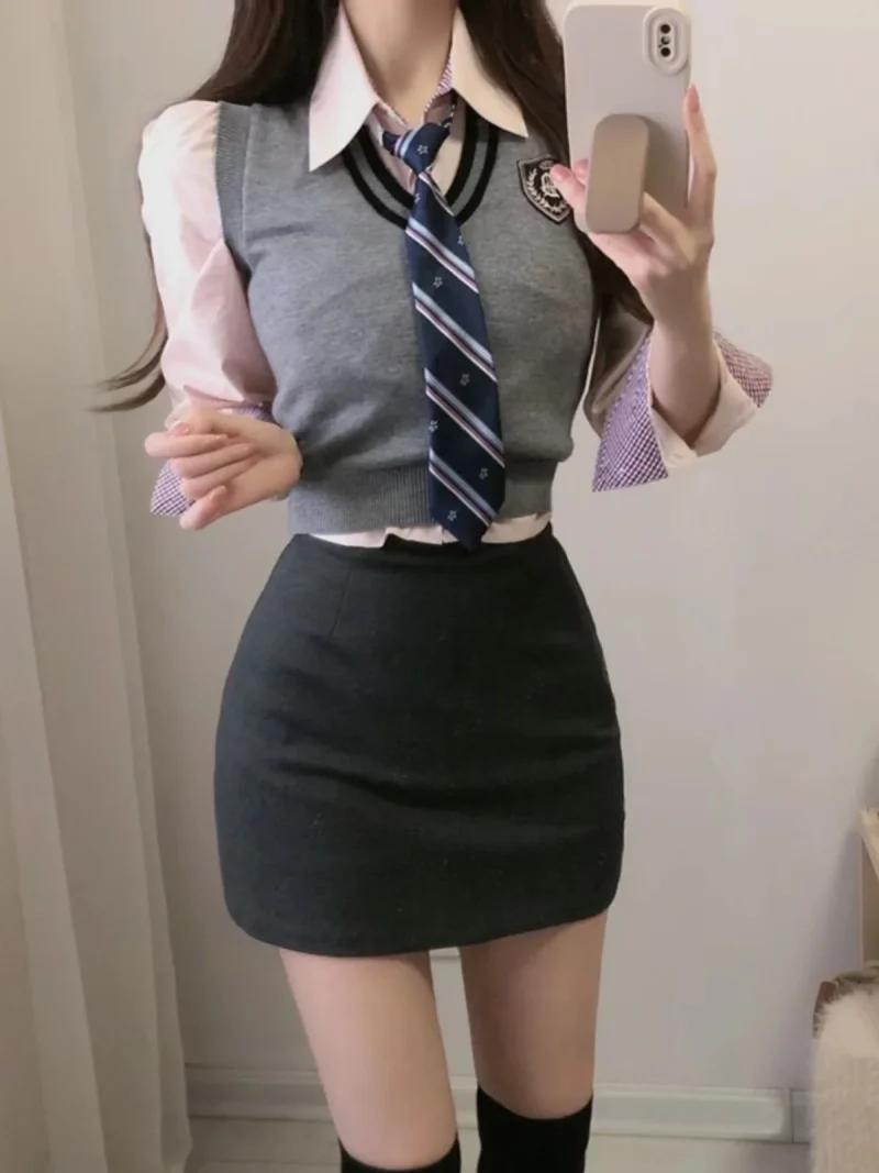 American College 4-Piece Set Women Shirt Vest Skirt - Image 4