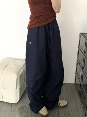 Women’s Retro Pleated Wide Leg Pants