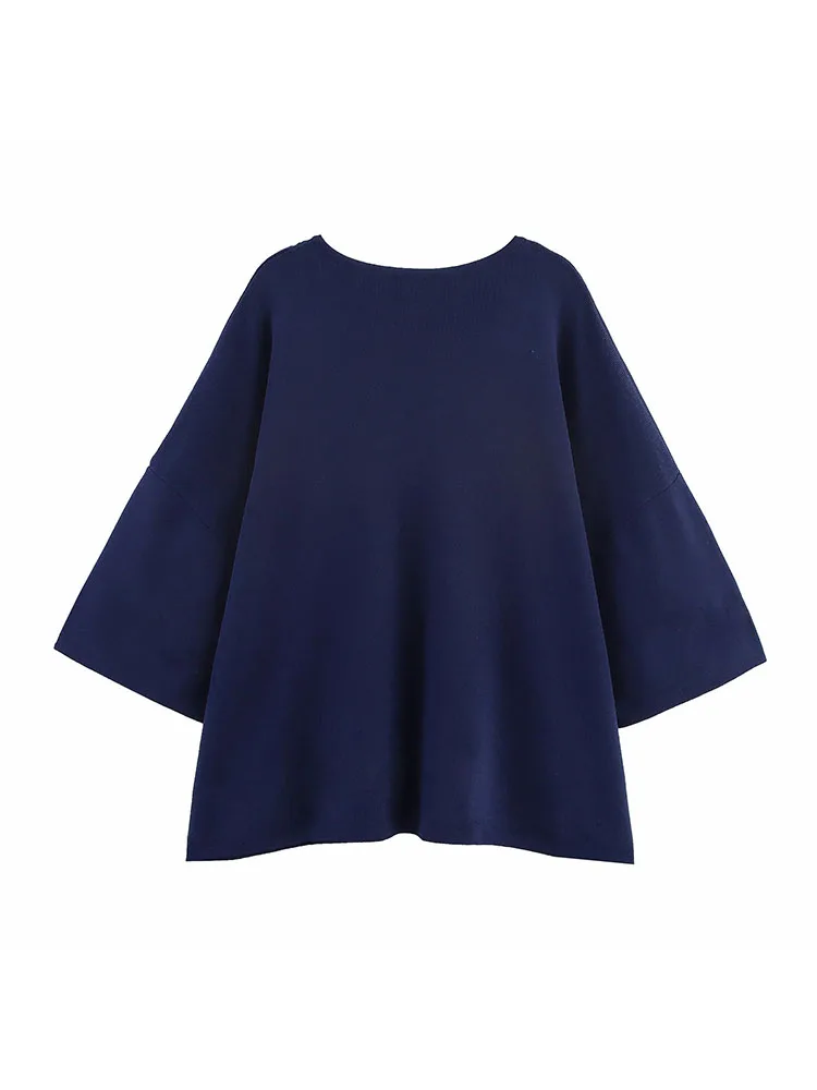 Women’s Casual Hollow Embroidery Knit Top - Image 2