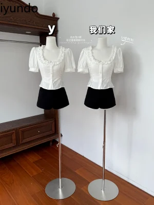 Slim Fit Short-Sleeve Lace Blouse