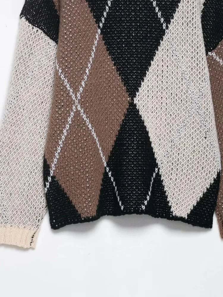 Women’s 2025 Vintage Diamond Knit Pullover - Image 6