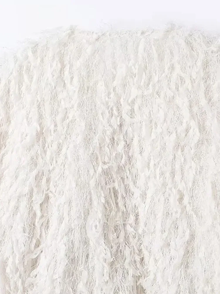 Women’s 2025 Feather-Trim Button-Up Coat - Image 5