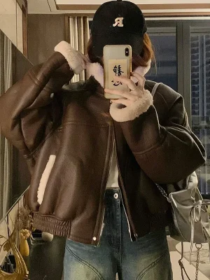 Women’s PU Leather Jacket with Faux Fur Collar Winter Coat