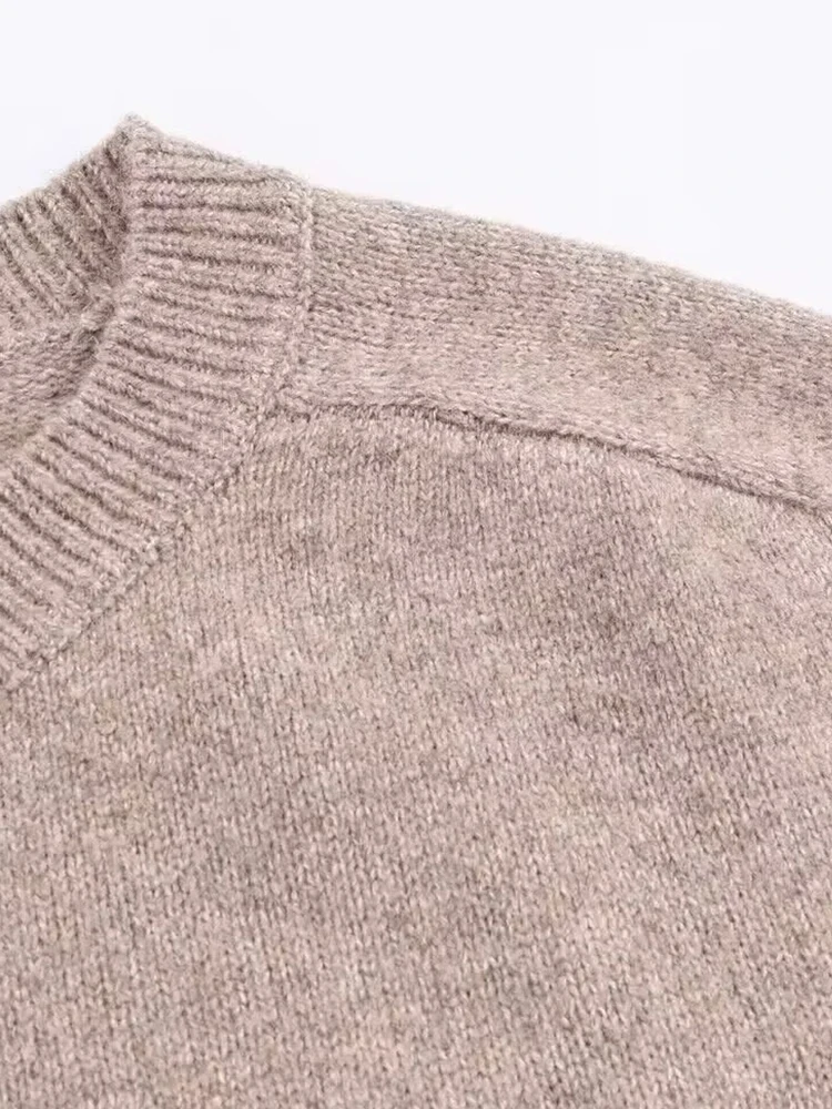 Women’s Casual Knitted Slim Sweater - Image 4