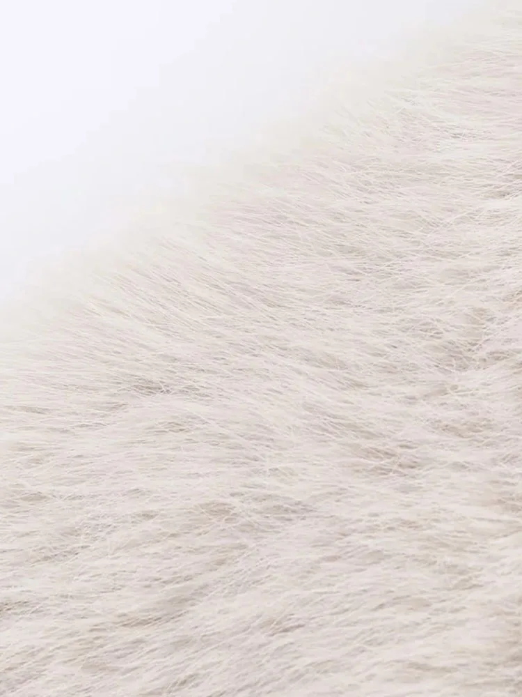 Women’s Lapel Long Sleeve Fur Jacket - Image 3