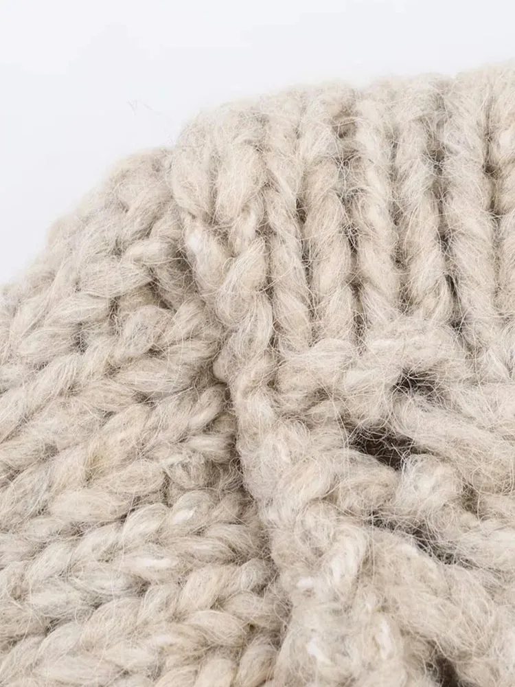 2025 Autumn Hollow-Out Cropped Knit Sweater - Image 4