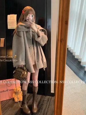 Retro Wool Blend Cape Coat Women