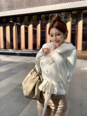 Korean Style Knit Cardigan with Fur Collar