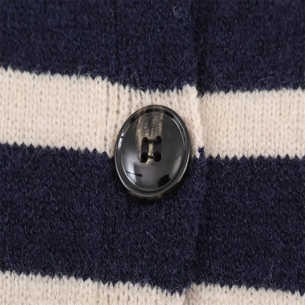 Autumn/Winter Casual Striped Knit Jacket - Image 4