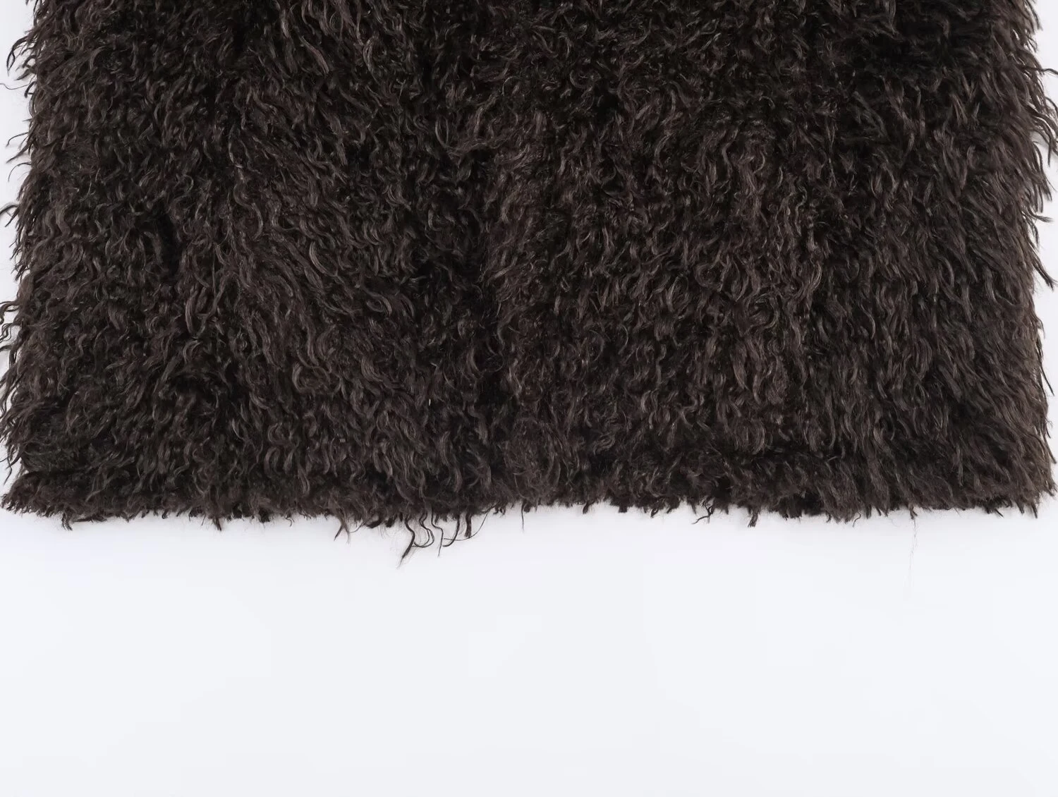 Winter Women's Faux Fur Effect Jacket - Image 6