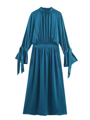 Women’s Winter High-Neck Bow Midi Dress